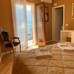 Villa Castello room